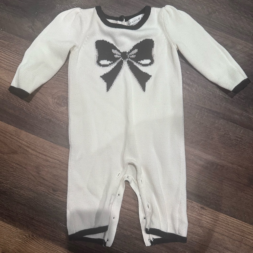 5 for $20 || Chic Kids One Piece with Bow Design 0-3MOS Maggie & Zoe